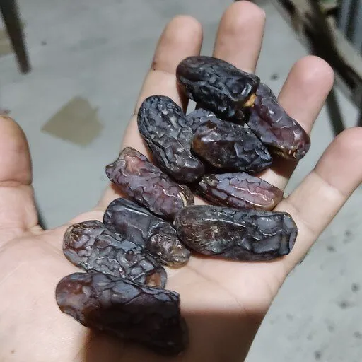 تصویر خرما پیارم درجه 1 اصل صادراتی سایز درشت